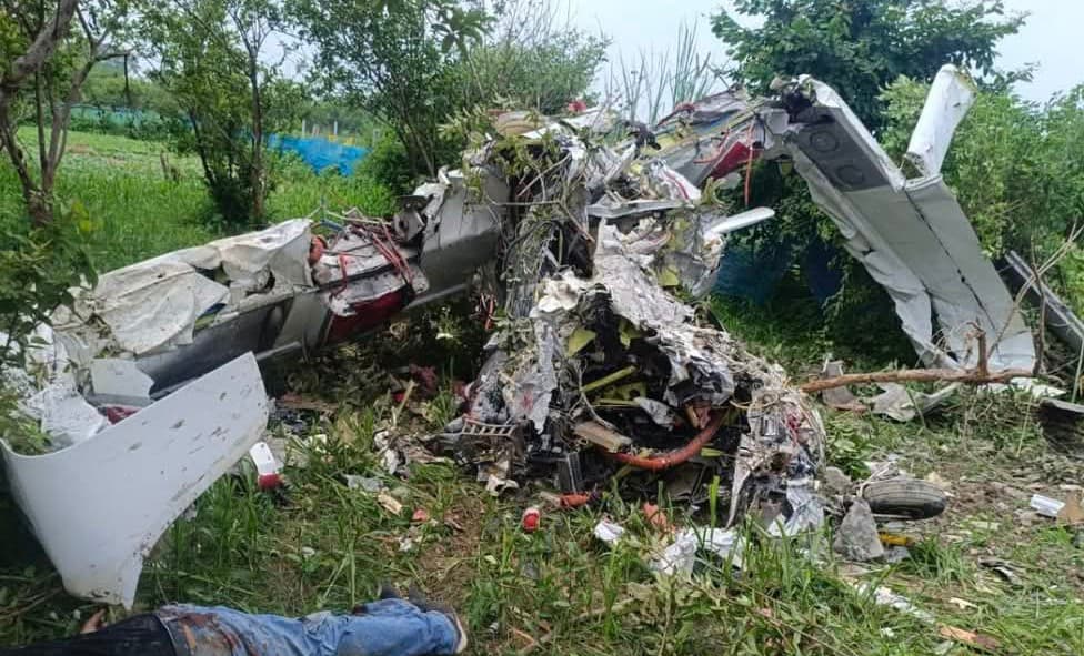 Kanpur News: कानपुर में ट्रेनिंग एयरक्राफ्ट क्रैश,पायलट की मौत
