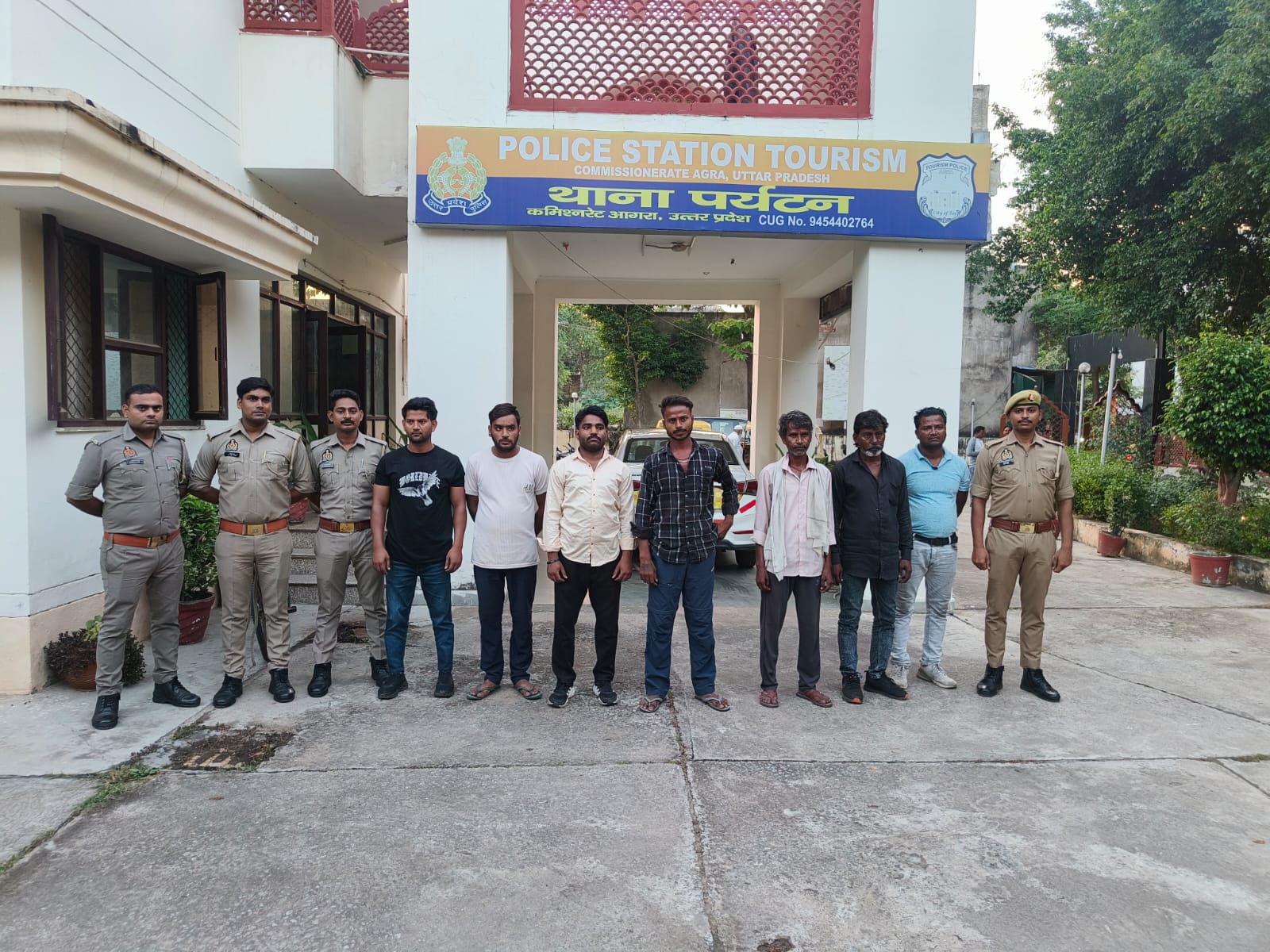 Agra News:लपकों पर बड़ी कार्रवाई, सात आरोपी भेजे गए न्यायालय