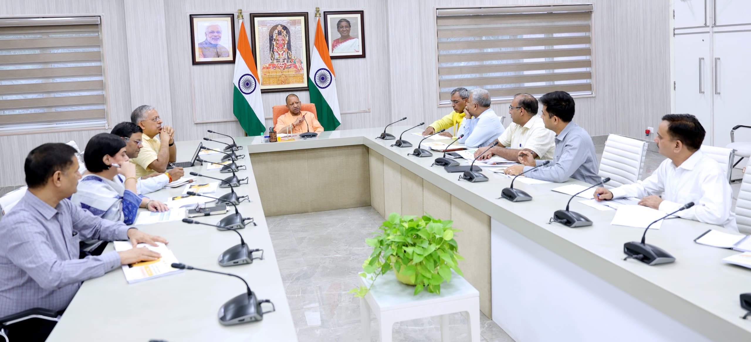 लखनऊ- ग्राम पंचायतें आत्मनिर्भर होंगी तो प्रदेश के ग्रोथ में और तेजी आएगी-मुख्यमंत्री