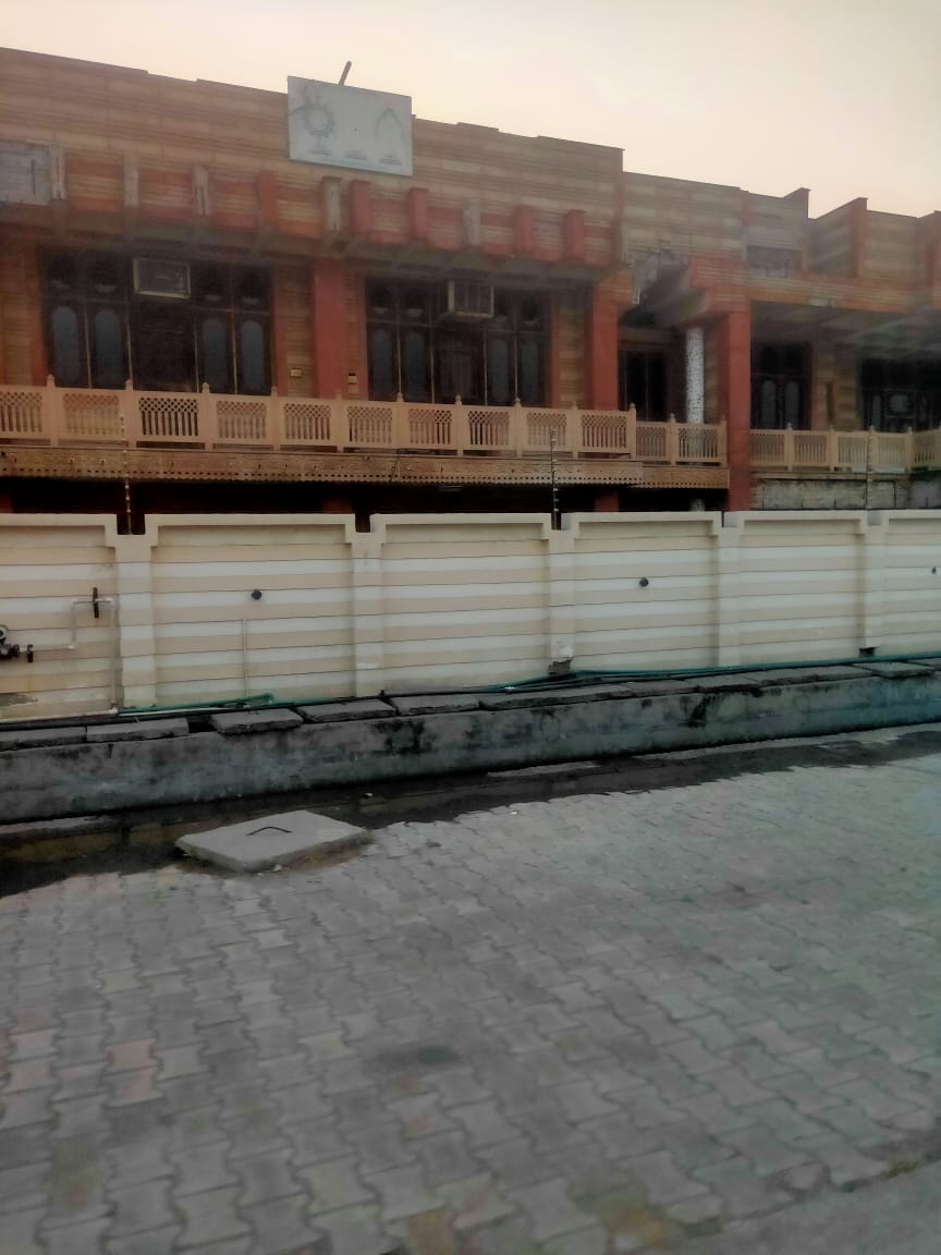 Hathras News:औद्योगिक आस्थान में उद्योग की जगह बन गए आलीशान आवास  आखिर कब खुलेंगी भ्रष्टाचार की परतें ?