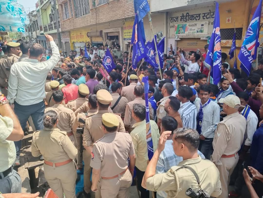 जलेसर-अंबेडकर की शोभायात्रा में  दलित युवक को मारी गोली:एटा में आरोपी गिरफ्तार