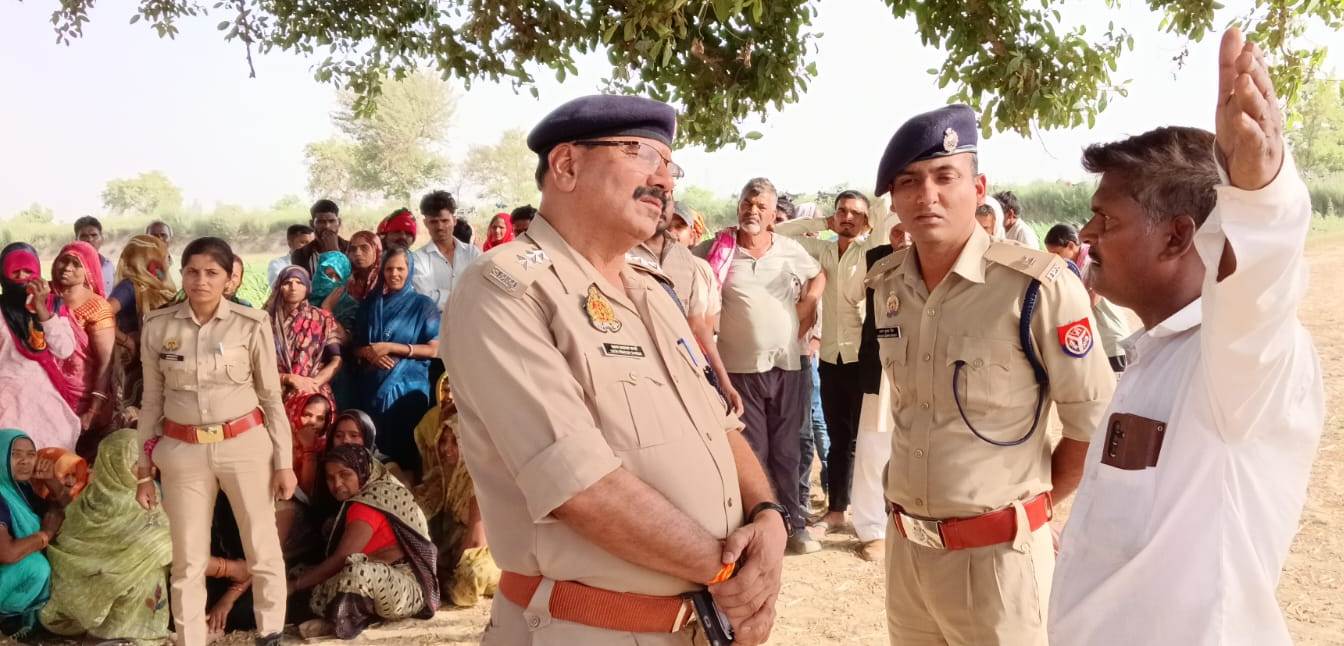 बेवर-गला घोंटकर की गई थी किशोरी की हत्या