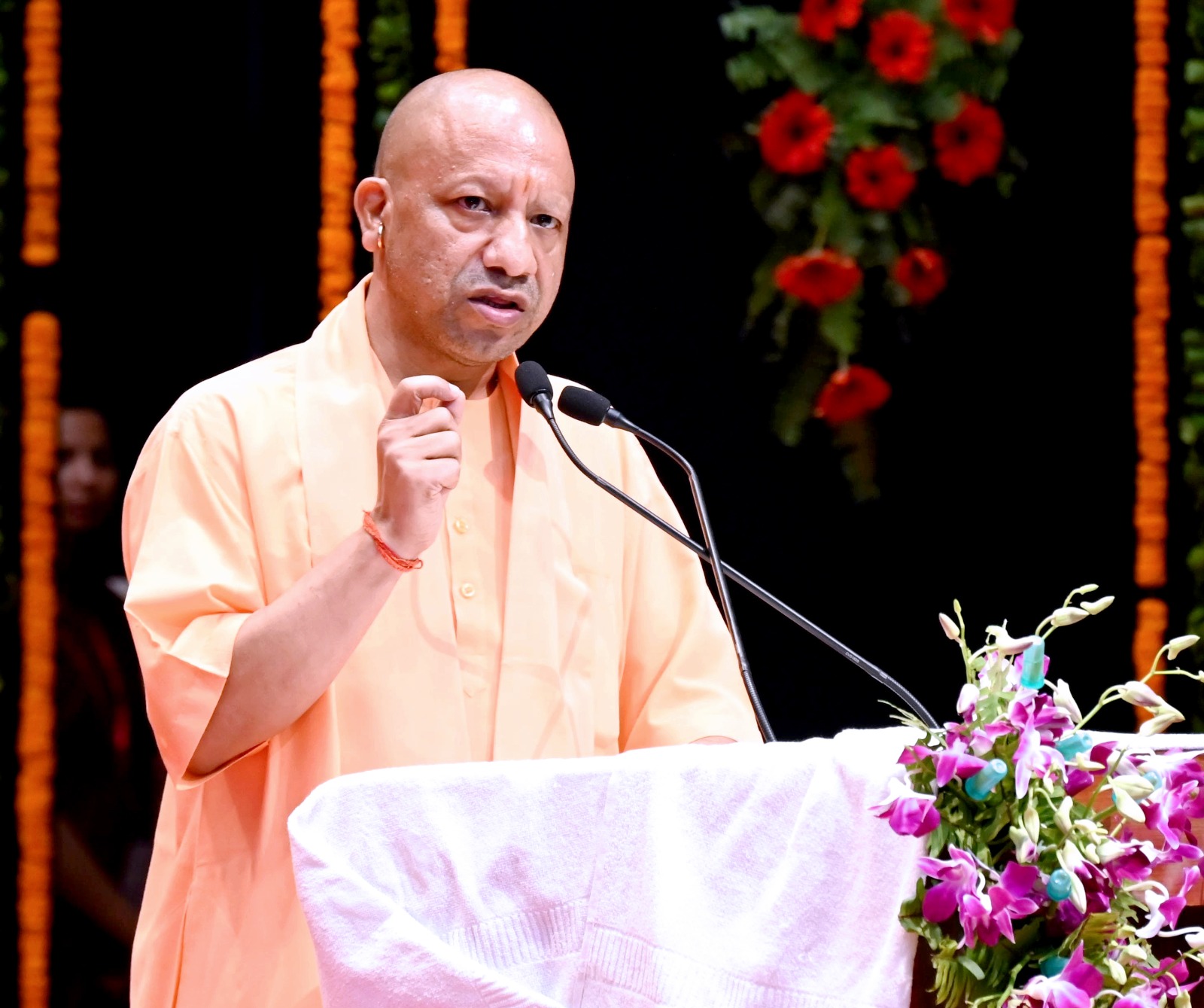 राष्ट्र प्रथम के भाव से सेवारत हैं एमपी शिक्षा परिषद की संस्थाएं : सीएम योगी