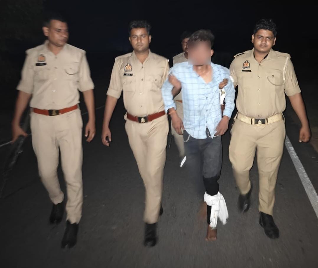 आगरा-मुठभेड़ में लूट के दो आरोपी दबोचे, नौ घंटे में खुलासा