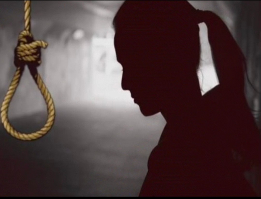 Agra News:दरिंदगी से टूटी छात्रा ने की आत्महत्या पुलिस रिपोर्ट दर्ज करने से बच रही